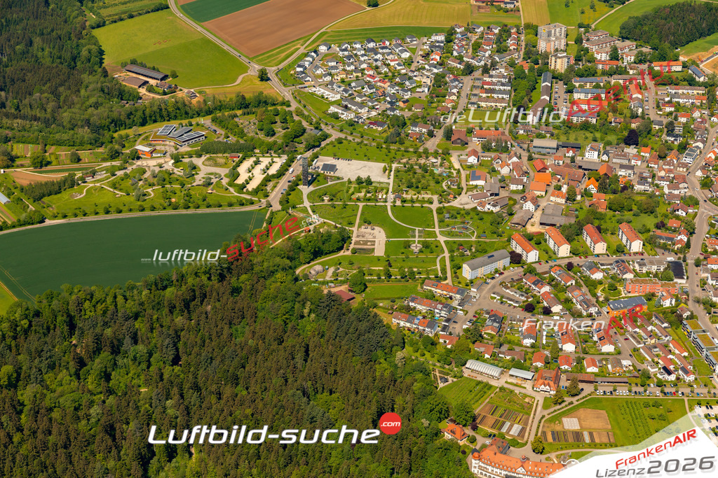 Das Luftbild zeigt : Wetzgau Schwäbisch Gmünd - Die Luftaufnahme wurde 2024 vom UL-Flugzeug aus erstellt ( keine Drohne ) - Hochauflösende Luftaufnahme - Für grossformatige Ausdrucke geeignet. Die Geschenkidee !Mit Lizenz und Bildrechte bestellbar