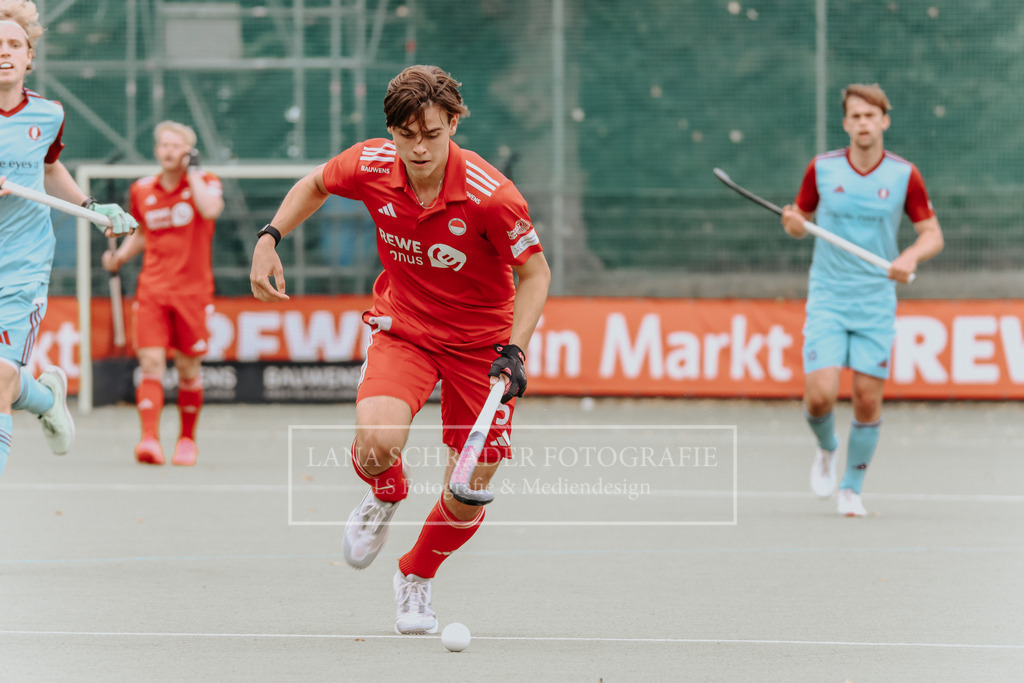 Herren_Bundesliga_02_F_RWK-UHC_21.09.25_Köln (318 von 471) | lanaschraderfotografie - Realisiert mit Pictrs.com