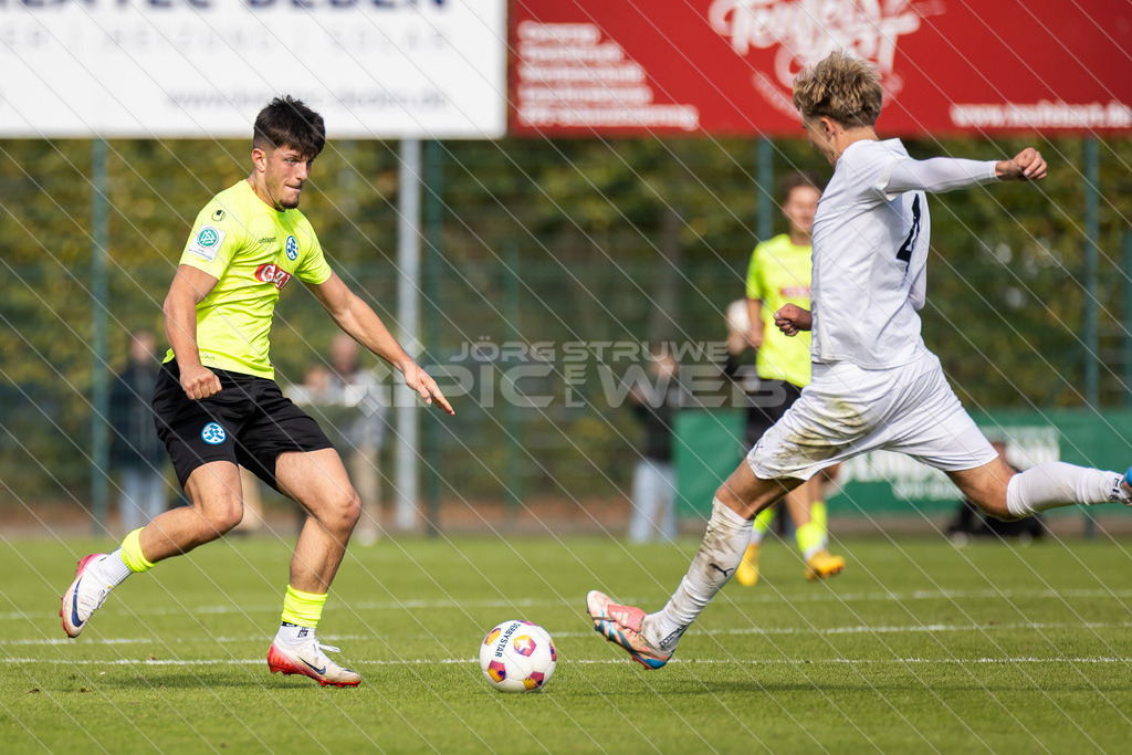 20251003_Picselweb-Fotografie_1R3_1968 | DFB Pokal 2. Runde, JFV A/O/B/H/H - SV Stuttgarter Kickers, Foto: Jörg Struwe - picselweb.de - Realisiert mit Pictrs.com