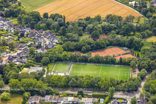 Muelheim240702572 | Luftbild, Sportanlage Zeppelinstraße Fußballstadion SV Raadt und Tennisplätze TC Raadt, Holthausen - Südost, Mülheim an der Ruhr, Ruhrgebiet, Nordrhein-Westfalen, Deutschland