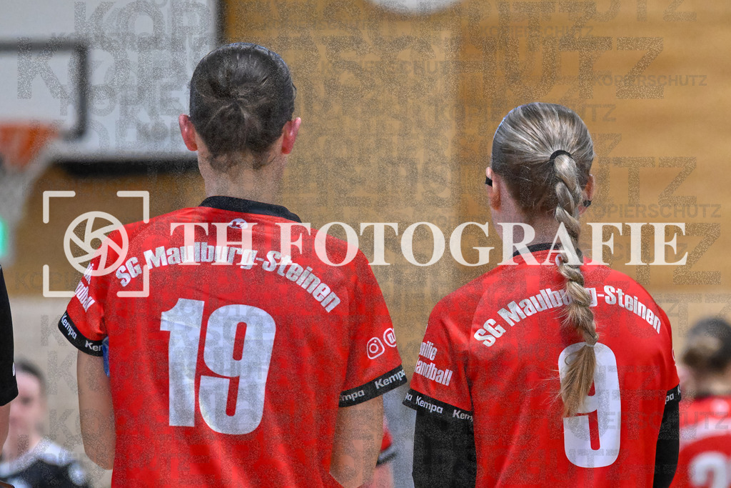 GER, SG Maulburg/Steinen - HB Kinzigtal, Frauen-Handball, Oberliga Suedbaden, 21. Spieltag, Saison 2024/2025, 06.04.2025 | Elisa Geiss (SG Maulburg/Steinen, #19), Tamara Posovzky (SG Maulburg/Steinen, #09)GER, SG Maulburg/Steinen - HB Kinzigtal, Frauen-Handball, Oberliga Suedbaden, 21. Spieltag, Saison 2024/2025, 06.04.2025Foto: TH Fotografie/Thomas Hess
