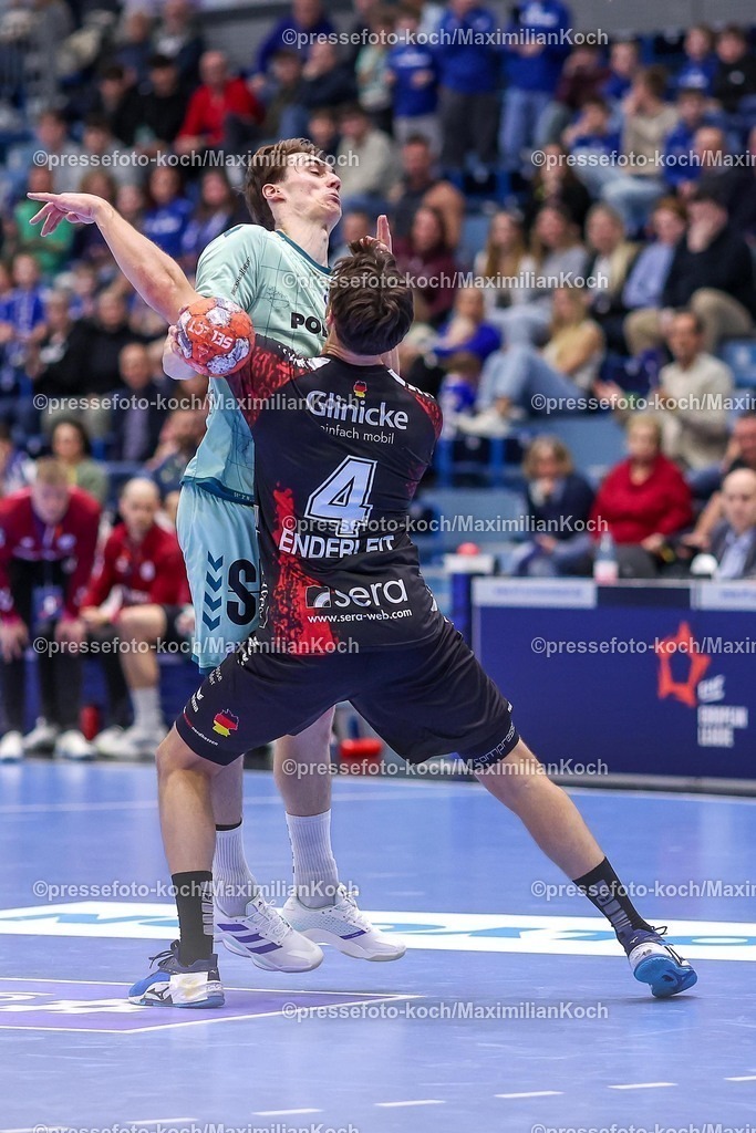 Gum25032501096 | 25.03.2025, Handball, European League - Play-Offs, VfL Gummersbach - MT Melsungen, Schwalbe-Arena: Miro Schluroff (GUM #15) gegen Nikolaj Enderleit (MT Melsungen #4) 