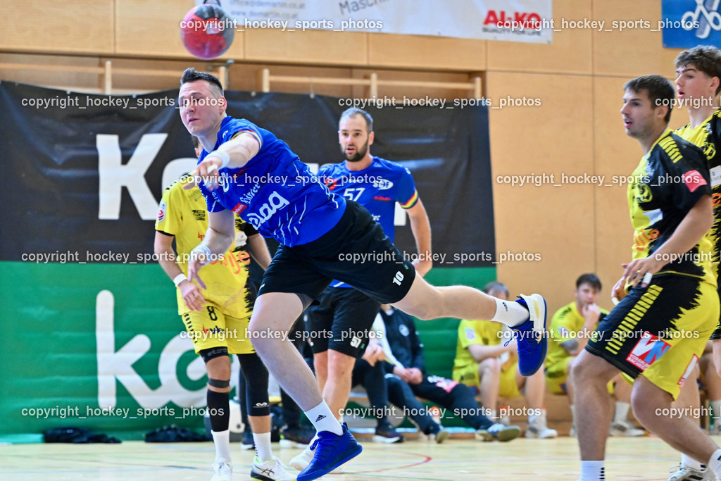 SC Ferlach vs. Bregenz Handball | #10 Perkusic Toni SC Ferlach, #6 MAHR Markus Bregenz Handball, #24 ULMER Lukas Bregenz Handball, SC Ferlach vs. Bregenz Handball, SC Ferlach vs. Bregenz Handball am 28.09.2024 in Ferlach (Ballspielhalle Ferlach), Austria, (Photo by Bernd Stefan)