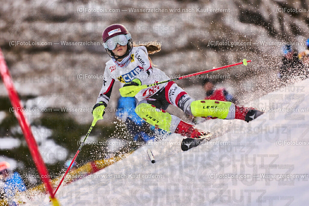 ALP2148_NWC-OAC-Slalom-I DG-II_Paumann Franziska | (C)FotoLois.com, Alois Spandl, NWC+OAC-Schüler-Slalom 1 auf dem Hochkar, Sa 7. Jänner 2023.