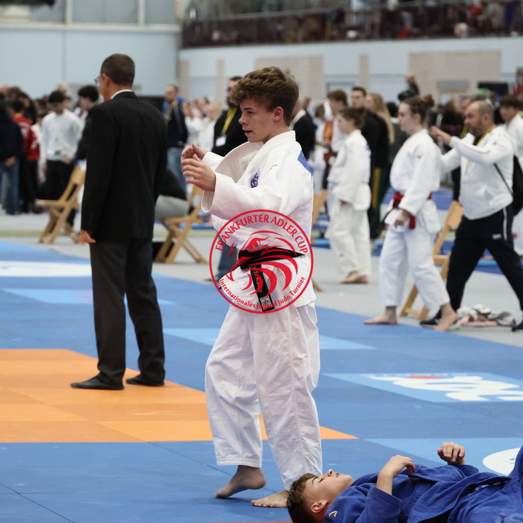 IMG_7257 | Fotos vom Adler Cup - Pictures from Adler Cup

Hier findet Ihr alle Eindrücke und großen Momente der Adler Cup Wochenenden. Here you will find all impressions and great moments of the Adler Cup weekends. - Realisiert mit Pictrs.com