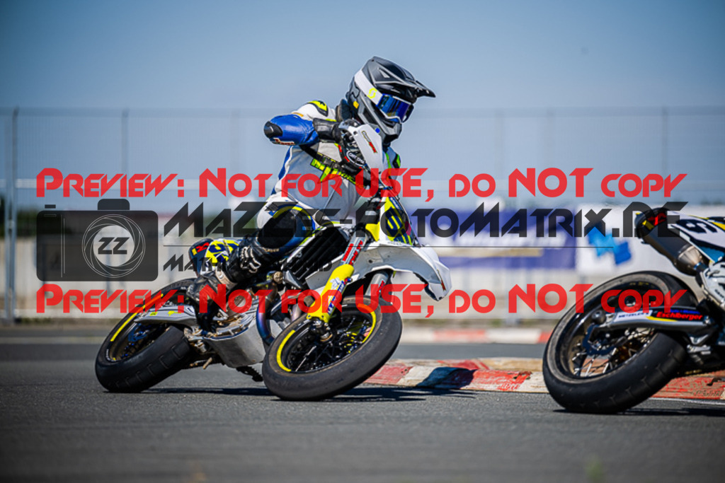 MaZZes_FotoMatrix_220903_1060 | S3