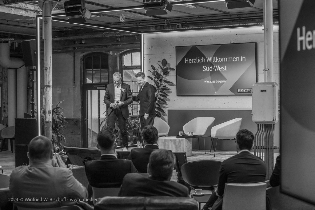 wwb_2044 | <Fotografie> <Video> <Film> <Winfried Bischoff> - Realisiert mit Pictrs.com