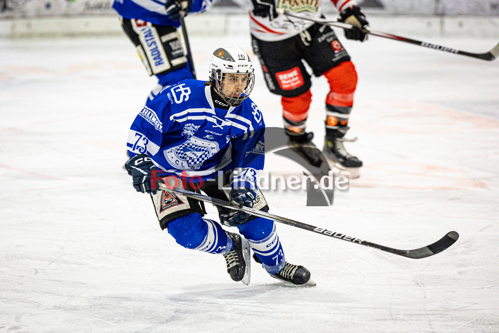 SC Forst NATURE BOYS gegen ESC Hassfurt HAWKS | Eishockey Landesliga Herren Playoffs 2024/25 - Spiel 2 von 4, SC Forst NATURE BOYS gegen ESC Hassfurt HAWKS, 20250222,Julian KRAUS (Nature Boyz 73) in Aktion,2025-02-22 in Peißenberg (Eisstadion Peißenberg)Julian KRAUS (Nature Boyz 73)Copyright: WolfgangxLindner foto-lindner.de