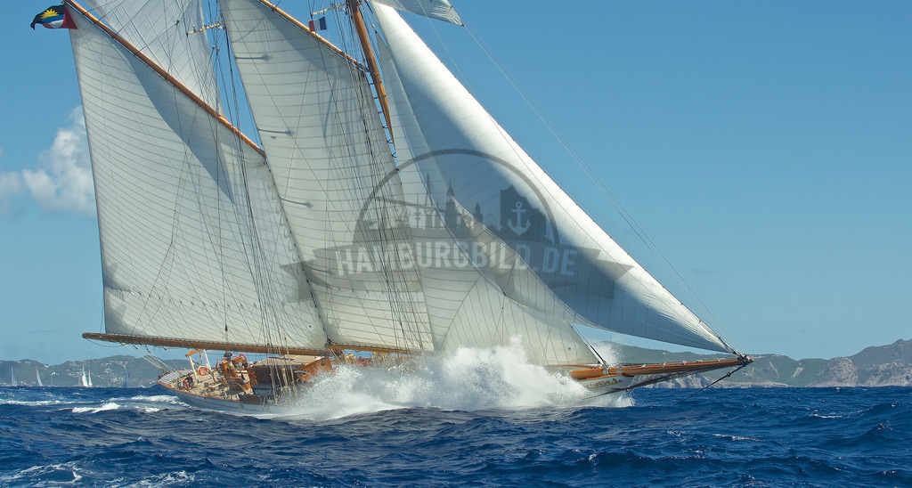 stativkunst-811 | Exklusive Hamburg collagen, tolle Segelbilder und viele weitere tolle Motive auf Leinwand, Poster, Alu-Dibond, u.v.m. findet Ihr bei uns auf hamburgbild.de. Findet Euer Wandbild für Euer Zuhause, Büro oder die  Praxis…. - Realisiert mit Pictrs.com