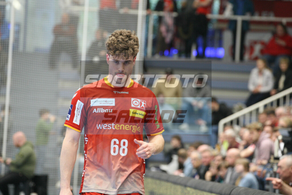 TUSEM Essen - HBW Balingen | Tim Michel Mast - © Sportfoto-Sale (MK) - Realisiert mit Pictrs.com