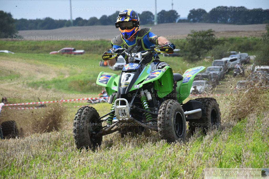 DSC_0467 | Sportfotografie , Motorsport, Motoross, Reitsport, Mointainbike, Enduro,
Landschaft , Outdoor, Eventfotografie, Landschaft, Bilder online bestellen - Realisiert mit Pictrs.com