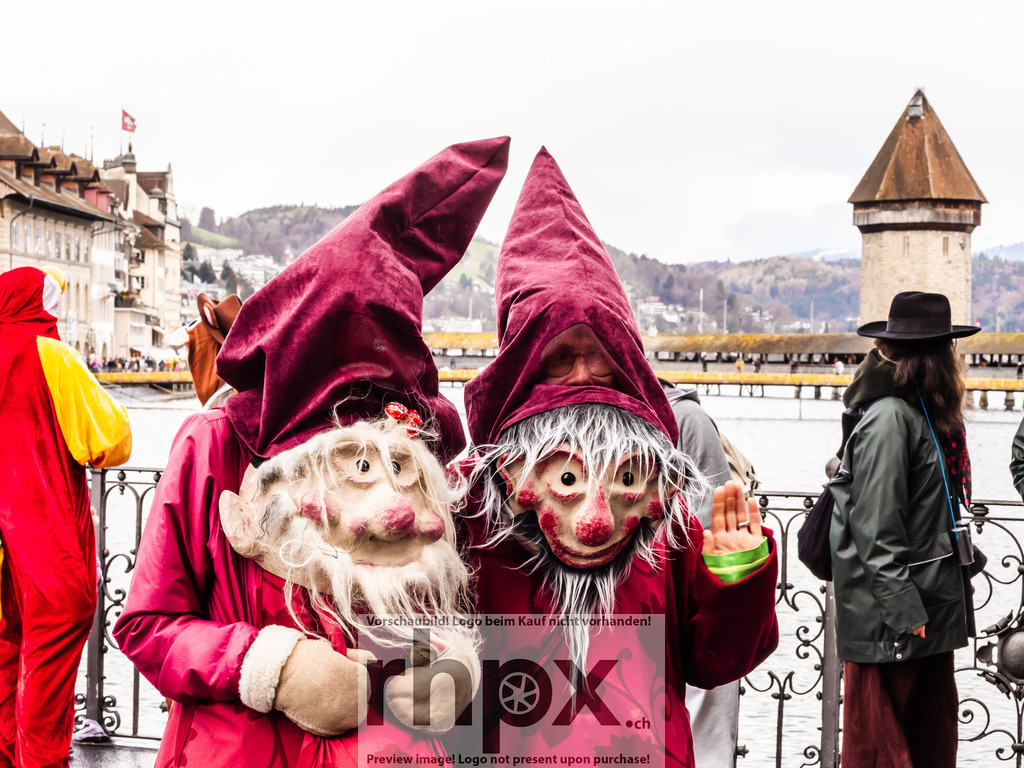 Chendermonschter 2026 | Stimmungsvolle Fotokunst aus Luzern. Erlebe den Pilatus, den See und die Stadt Luzern in exklusiven Aufnahmen in der Fotogalerie & Shop. - Realisiert mit Pictrs.com