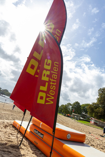 DLRG, Rettungssport, Beach- & Oceanevents, NRW-Landesmeisterschaften Freiwasser Rettungssport 2026 20.09.2026 | Kalkar-Wissel, Deutschland - September, 20: Impressionen der 7. NRW-Landesmeisterschaften Freiwasser Rettungssport 2026 im Naturbad Wisseler See (Foto: Benedikt Lang (DLRG)) - Realisiert mit Pictrs.com