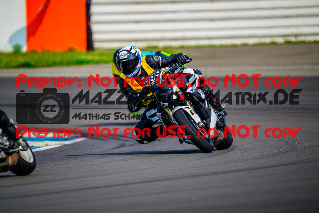 MaZZes_Fotomatrix_20250609_6007705_3712 | INST