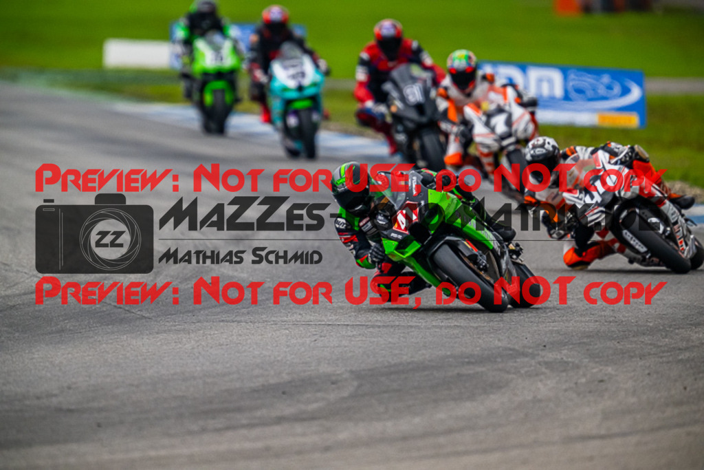 MaZZes_FotoMatrix_220925_0218 | PRO SUPERSTOCK