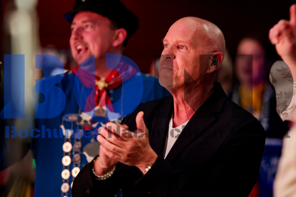 SES_GROBOKA20250208-109 | bond - Realisiert mit Pictrs.com