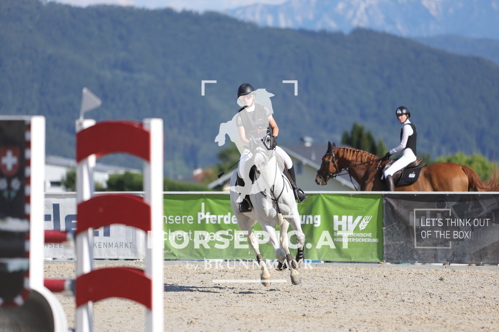 0P6A7637 | Willkommen bei Brunnmayr - Design & Fotografie – Ihrem Spezialisten für Reitturniere und Pferdeveranstaltungen in Oberösterreich, Salzburg und Bayern! Seit über 17 Jahren sind wir leidenschaftlich dabei.