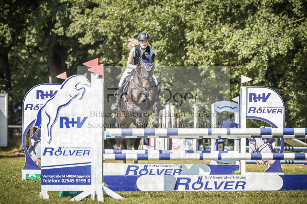 DOS_0301 | Entdecke hochwertige Reitturnierfotos von Foto Oger. Professionell, emotional und authentisch – jetzt Lieblingsmomente im Shop bestellen.Deutschlandweite Turnierfotografie. - Realisiert mit Pictrs.com