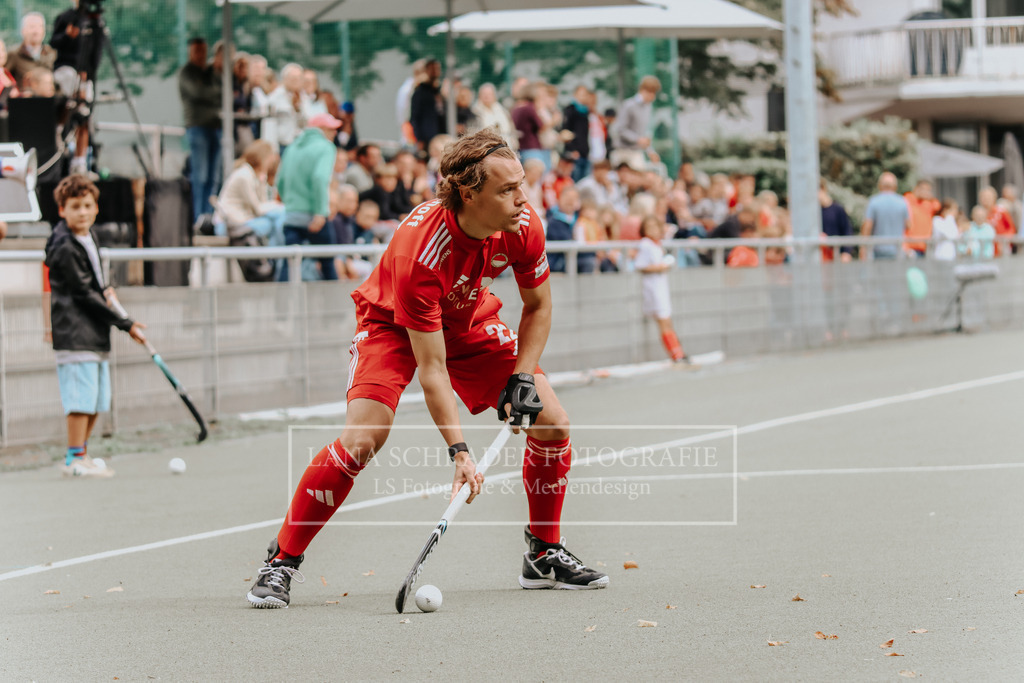 Herren_Bundesliga_02_F_RWK-UHC_21.09.25_Köln (113 von 471) | lanaschraderfotografie - Realisiert mit Pictrs.com