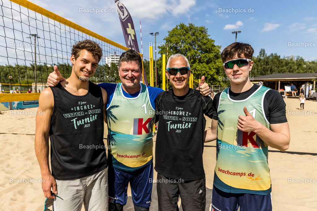 2023-00069529-Vater-Sohn-Turnier |  18.05.2023; Berlin Foto: Gerold Rebsch - www.beachpics.de
