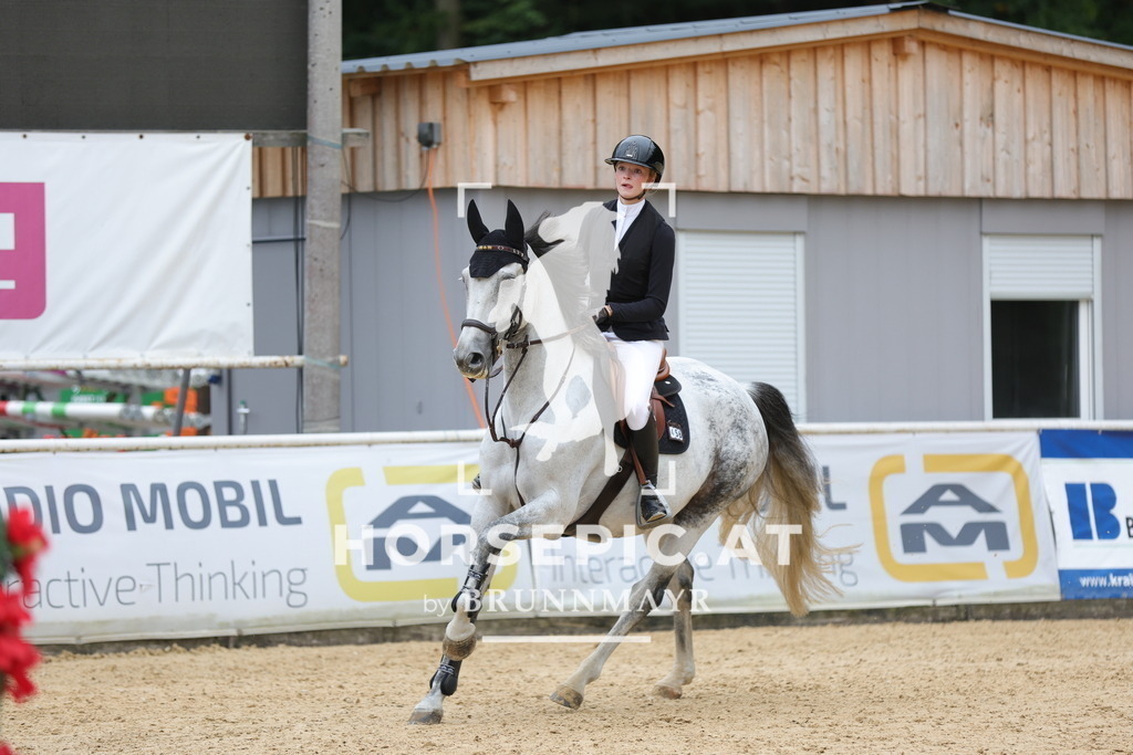 0P6A6553 | Willkommen bei Brunnmayr - Design & Fotografie – Ihrem Spezialisten für Reitturniere und Pferdeveranstaltungen in Oberösterreich, Salzburg und Bayern! Seit über 17 Jahren sind wir leidenschaftlich dabei.