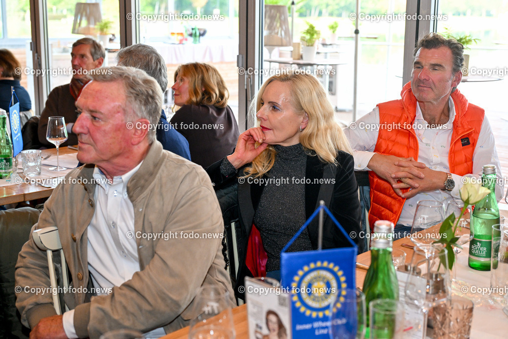 Frauen fuer Frauen_ Charity Oldtimerfahrt_ 04.10.2025-287 | 04.10.2025, Linz, AUT, Oldtimer Charity im Bild Frauen fuer Frauen Oldtimerfahrt, Teilnehmer©Harald Dostal / fodo.media