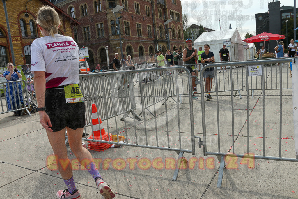 250920_1512_EX1_8547 | Sportfotografie im Rhein-Sieg Kreis, Köln, Bonn, NRW, Rheinland Pfalz, Hessen, etc. Unser Tätigkeitsfeld umfasst den Laufsport vom Volkslauf über den Marathon, Duathlon, Triathon bis zum Ultralauf wie Kölnpfad Ultra oder Schindertrail.