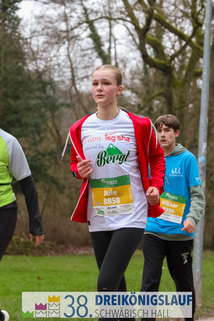 5km Roewisch Wohnbau Cup | 3 Koenigslauf 2024 5km Roewisch Wohnbau Cup - Realisiert mit Pictrs.com