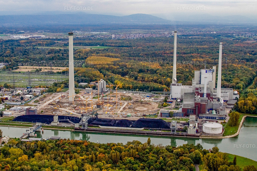 Luftbild: EnBW Neubau Kohlekraftwerk am Rheinhafen im Ortsteil Daxlanden in Karlsruhe im Bundesland Baden-Württemberg in Deutschland. Foto: IMG_13785.jpg vom 08.10.2008 durch Werner Riehm/FLY-FOTO.de