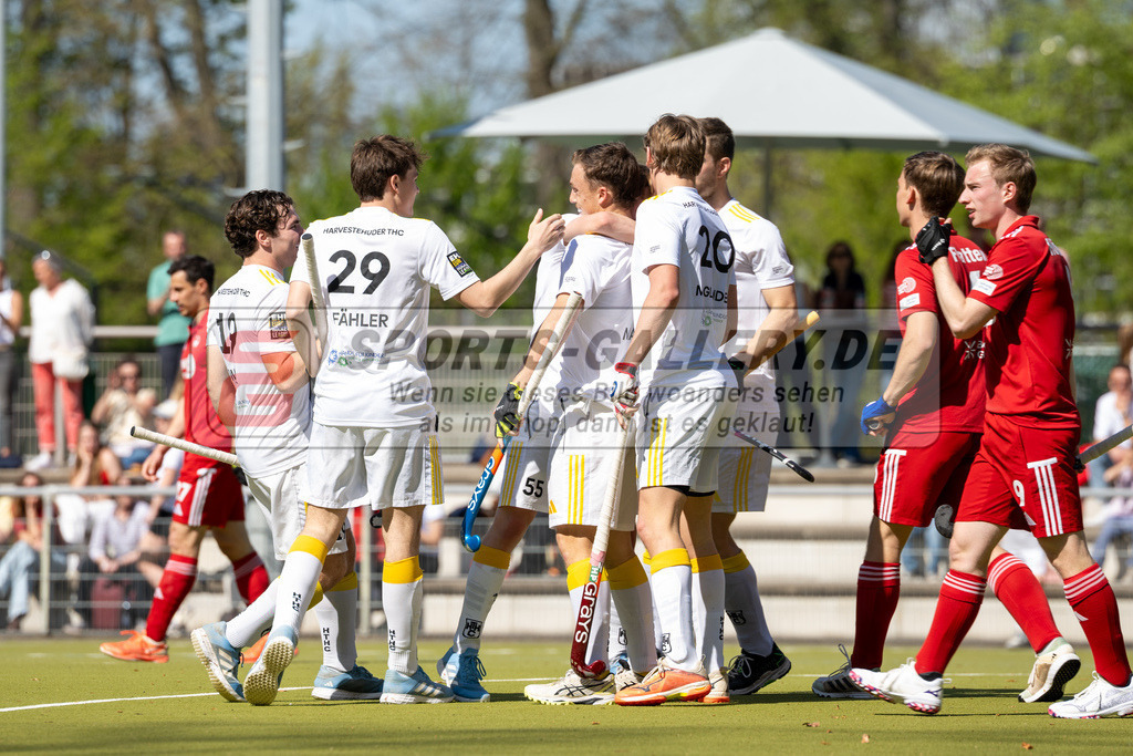 SFE_20250412_0070 | Köln, Deutschland, 12.04.2025:  Hockey 1. Bundesliga Herren Rot-Weiss Köln - Harvestehuder THC im KTHC Stadion Rot-Weiss Köln Tennis and Hockey Club am 12.04.2025 in Köln, Deutschland. (Foto von Stephan Fehrmann)Köln, Germany, 12.04.2025: Hockey 1. Bundesliga Herren Rot-Weiss Köln - Harvestehuder THC in KTHC Stadion Rot-Weiss Köln Tennis and Hockey Club at 12.04.2025 in Köln, Deutschland. (Foto from Stephan Fehrmann)