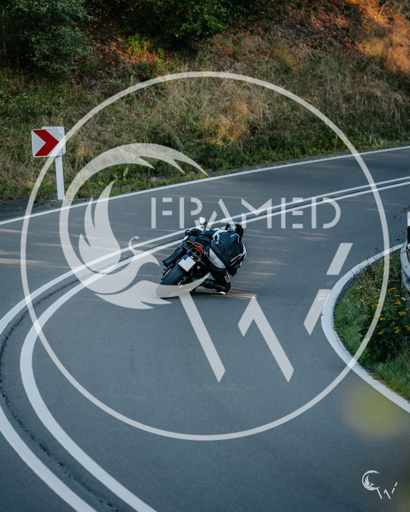 10-3 | cw-framed
