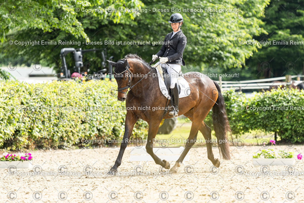 CL5A5939 | Emilia Reinking Fotografie - Realisiert mit Pictrs.com