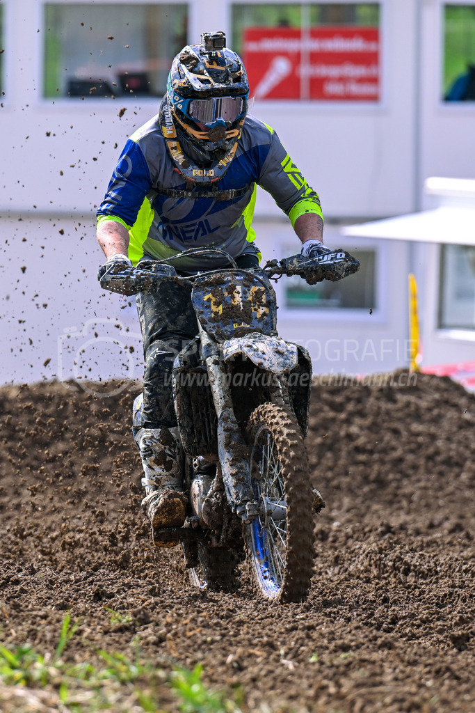 Motocross Schlatt bei Winterthur - 29. April 2023 | #114 Gold Daniel aus Schoefflisdorf (CH) auf in der Kategorie MX2 am Motocross Schlatt bei Winterthur, 29. April 2023.
Instagram: @mx_schlatt | @mc_wila | @sam_schweiz
Bild: Sportfotografie Markus Aeschimann | www.markus-aeschimann.ch - Realisiert mit Pictrs.com