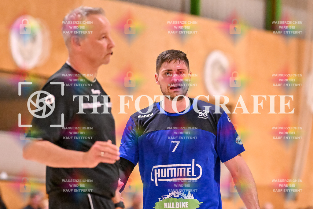 GER, SG Maulburg/Steinen - SG Walkirch/Denzlingen, Handball, Landesliga, 25. Spieltag, Saison 2023/2024, 27.04.2024 | Marco Quinto (SG Waldkirch/Denzlingen, #07)

GER, SG Maulburg/Steinen - SG Walkirch/Denzlingen, Handball, Landesliga, 25. Spieltag, Saison 2023/2024, 27.04.2024

Foto: TH Fotografie/Thomas Hess