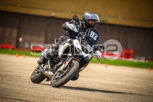 0016-260418_NOE6-007_16 | Deine Full-Service-Agentur für ✔️Videoproduktionen und ✔️Motorsportfotografie Jetzt Angebot anfragen!