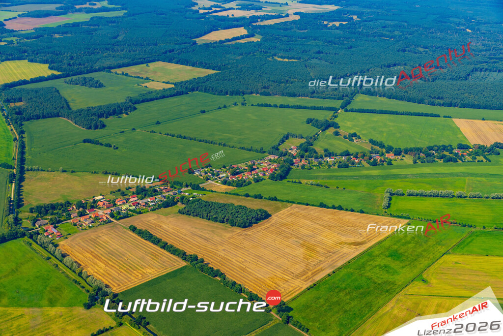 Luftaufnahme Neu Lüblow Lüblow - Die Luftaufnahme wurde 2025 vom UL-Flugzeug heraus erstellt ( ohne Drohne ) - Hochauflösende Luftaufnahme - für professionelle Ausdrucke geeignet. Die Geschenkidee !Mit Lizenz und Bildrechte bestellbar