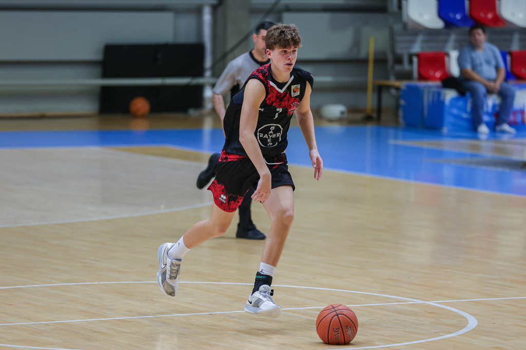 JBBL BAYER GIANTS @ BBV Rheinstars Köln-83 | Fotos von Basketballspielen aus dem Raum NRW fotografiert von Gero Mueller-Laschet und Daniel Schaefer - Realisiert mit Pictrs.com