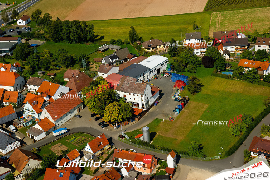 Die Luftaufnahme der Stadt Reckendorf wurde vom UL-Flugzeug heraus erstellt ( keine Drohne )- hohe Auflösung für beste Qualität