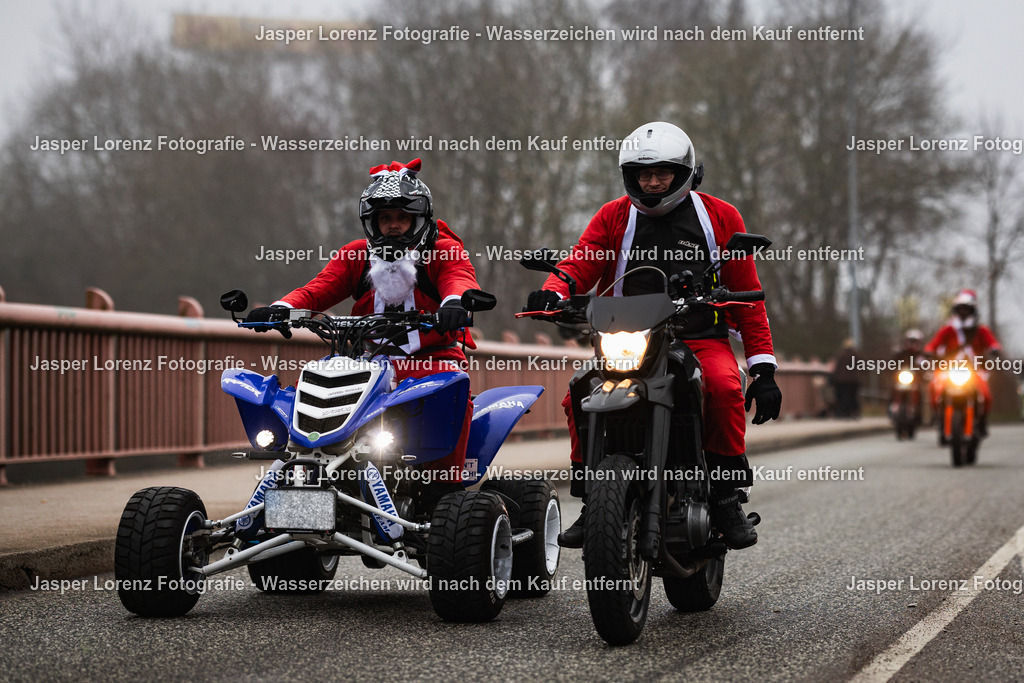 X-Mas Ride I Kiel I 2025 | Jasper Lorenz Fotografie - Realisiert mit Pictrs.com