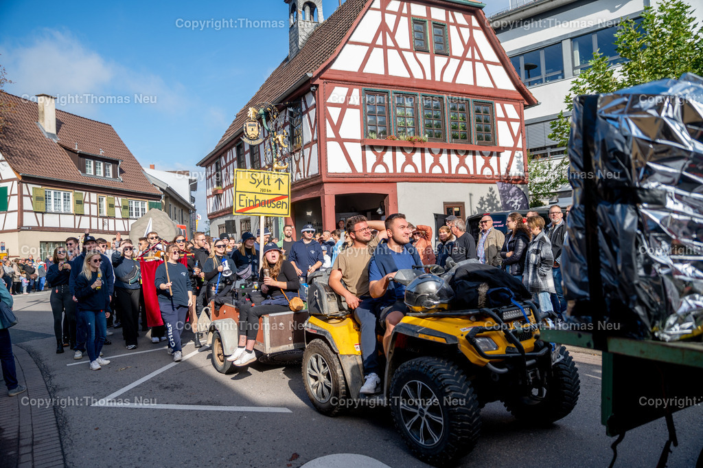 DSC_3038 | ble, Einhausen Giggelkerwe, Kerweumzug, Fußgruppe der Gruppe Chief,  , , Bild: Thomas Neu