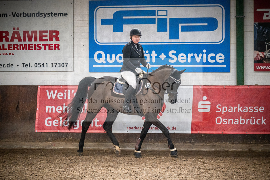 DOS_1048 | Entdecke hochwertige Reitturnierfotos von Foto Oger. Professionell, emotional und authentisch – jetzt Lieblingsmomente im Shop bestellen.Deutschlandweite Turnierfotografie. - Realisiert mit Pictrs.com