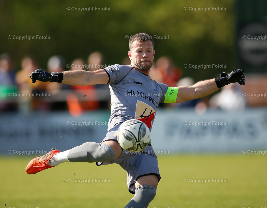 A_LUI_290423_06 | SPORT,FUSSBALL,LL:OST ASKOE OEDT 1B-SU VORTUNA BAD LEONFELDEN 29.04.2023 IM BILD: (OEDT 1B) UND FLORIAN FROSCHAUER  (LEONFELDEN)FOTO:FOTOLUI