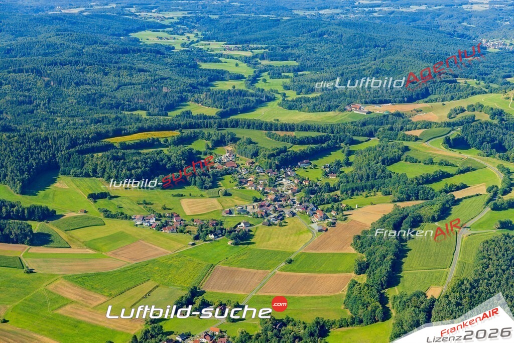 Gollenbach Mistelgau Bild- Das Luftbild wurde 2025 vom UL-Flugzeug heraus erstellt ( keine Drohne ) - Hochauflösende Luftaufnahme -Nicht vergleichbar mit Google Maps oder Satelittenbilder- Die Geschenkidee !Mit Lizenz und Bildrechte bestellbar