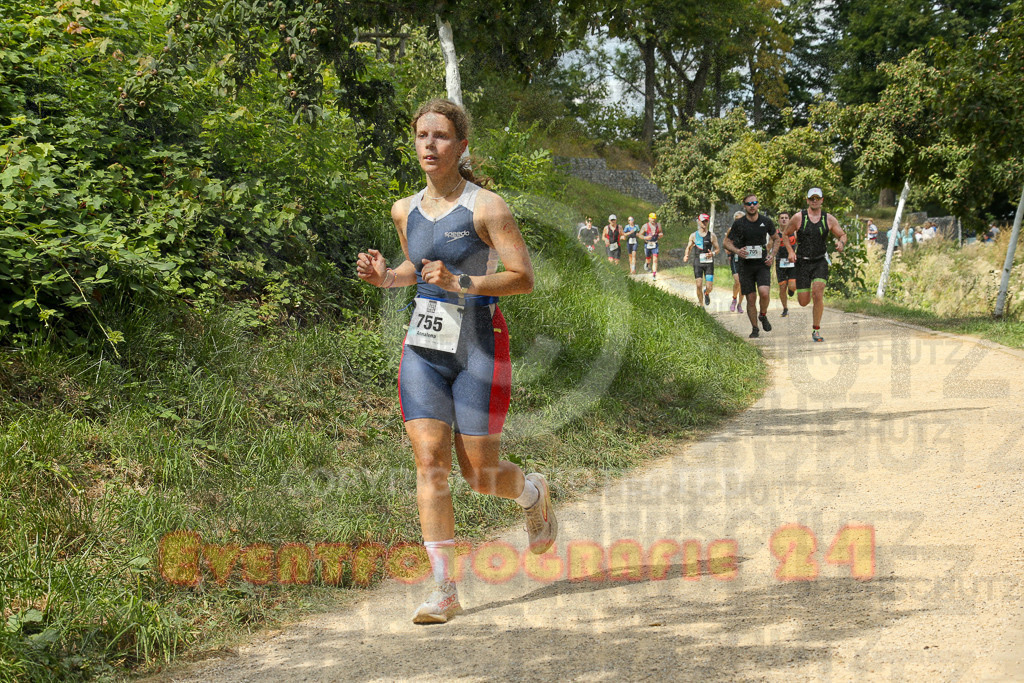 250824_1342_EX1_3273 | Sportfotografie im Rhein-Sieg Kreis, Köln, Bonn, NRW, Rheinland Pfalz, Hessen, etc. Unser Tätigkeitsfeld umfasst den Laufsport vom Volkslauf über den Marathon, Duathlon, Triathon bis zum Ultralauf wie Kölnpfad Ultra oder Schindertrail.