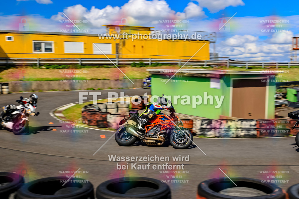 _OTO3883 | Hier findet Ihr Bilder von Touristenfahrten auf der Nürburgring Nordschleife oder von anderen Veranstaltungen die ich besucht habe. Viel Spass beim Durch Schauen 