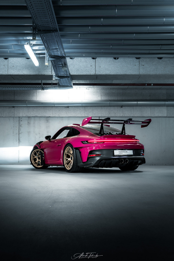 911 GT3 RS Sternrubin Neo | Entdecken Sie die faszinierende Welt von Alexander Tschuncky Arts: Kreative Fotografie, atemberaubende Automobilkunst und hochwertiger Bilderdruck. Lassen Sie sich inspirieren! - Realisiert mit Pictrs.com