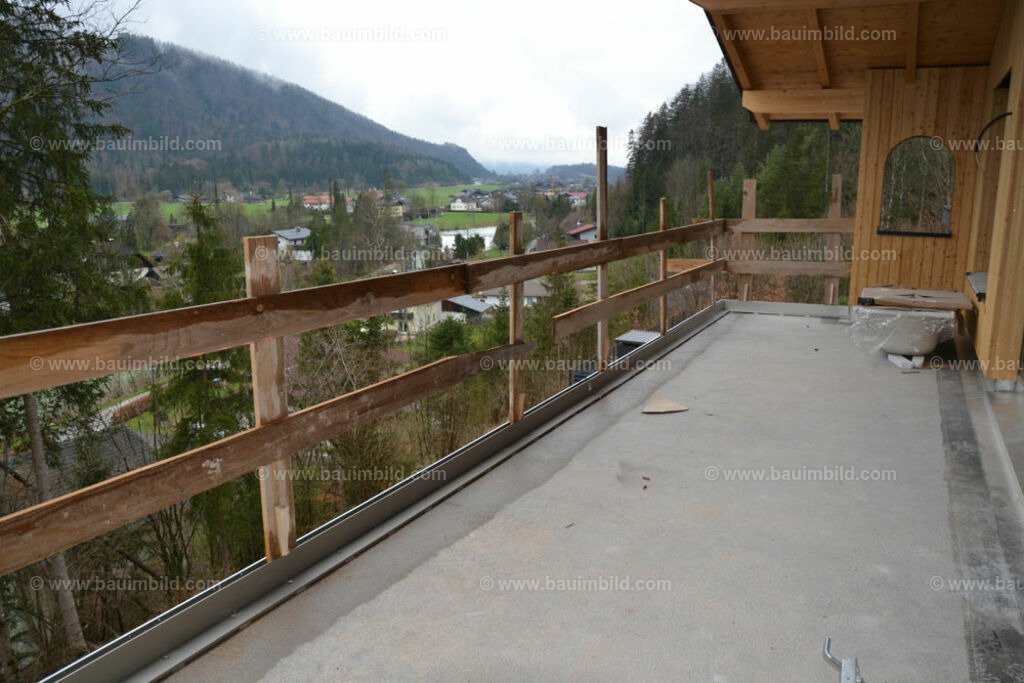 bib-lg24-metallbau-0022 | Nach LV-Leistungsgruppen sortierte Detailfotos über den Bau eines Hauses. Alle Hausbau-Bilder direkt vom Urheber und Autor der Website Haus-Selber-Bauen.com