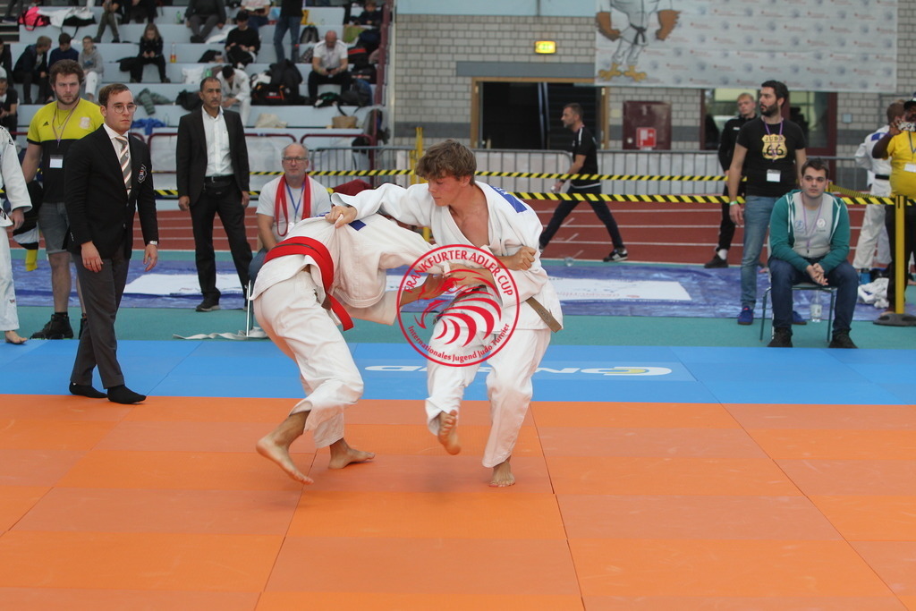 JT6F0320 | Fotos vom Adler Cup - Pictures from Adler Cup

Hier findet Ihr alle Eindrücke und großen Momente der Adler Cup Wochenenden. Here you will find all impressions and great moments of the Adler Cup weekends. - Realisiert mit Pictrs.com