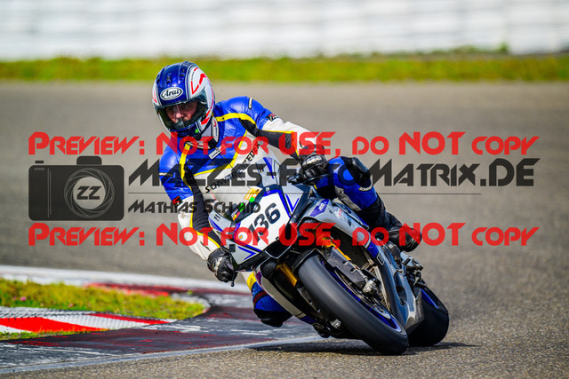 MaZZes_FotoMatrix_240911_6007705_3789 | GRUEN