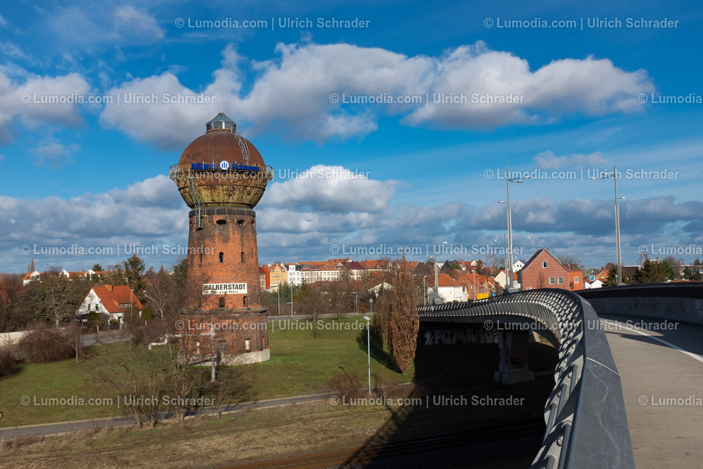 10049-12815 - Halberstadt - Wehrstedter Brücke | Stockfoto und Bilderpool mit Bildmaterial aus Deutschland, dem Harz, Halberstadt, Quedlinburg, Wernigerode und weltweit. Qualitativ hochwertige und professionelle Fotos anschauen und kaufen. - Realisiert mit Pictrs.com